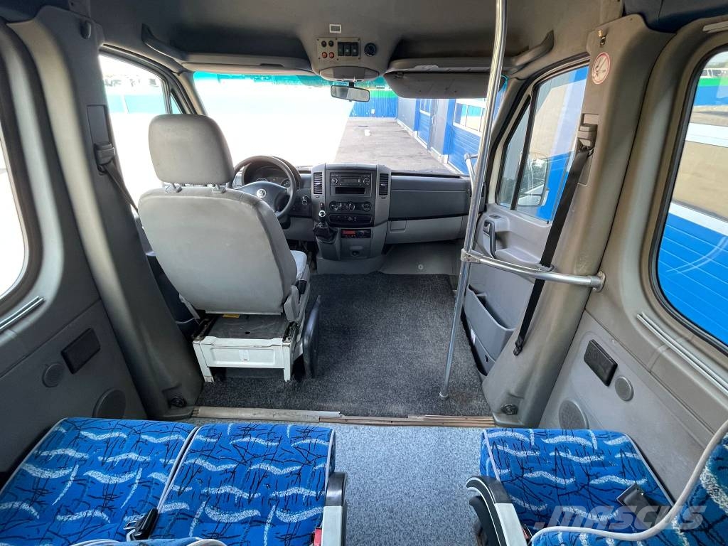 Volkswagen Crafter 2.5 TDI 100 kW Euro 4 / 17 Sitzplätze / Kl Mini-bus
