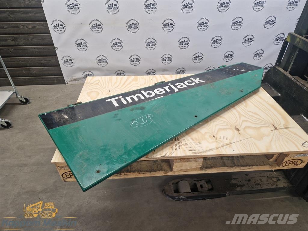 John Deere 1070D, 1270D, 1470D, 770D & 970D. Skydd / Guard Us Chassis og understell
