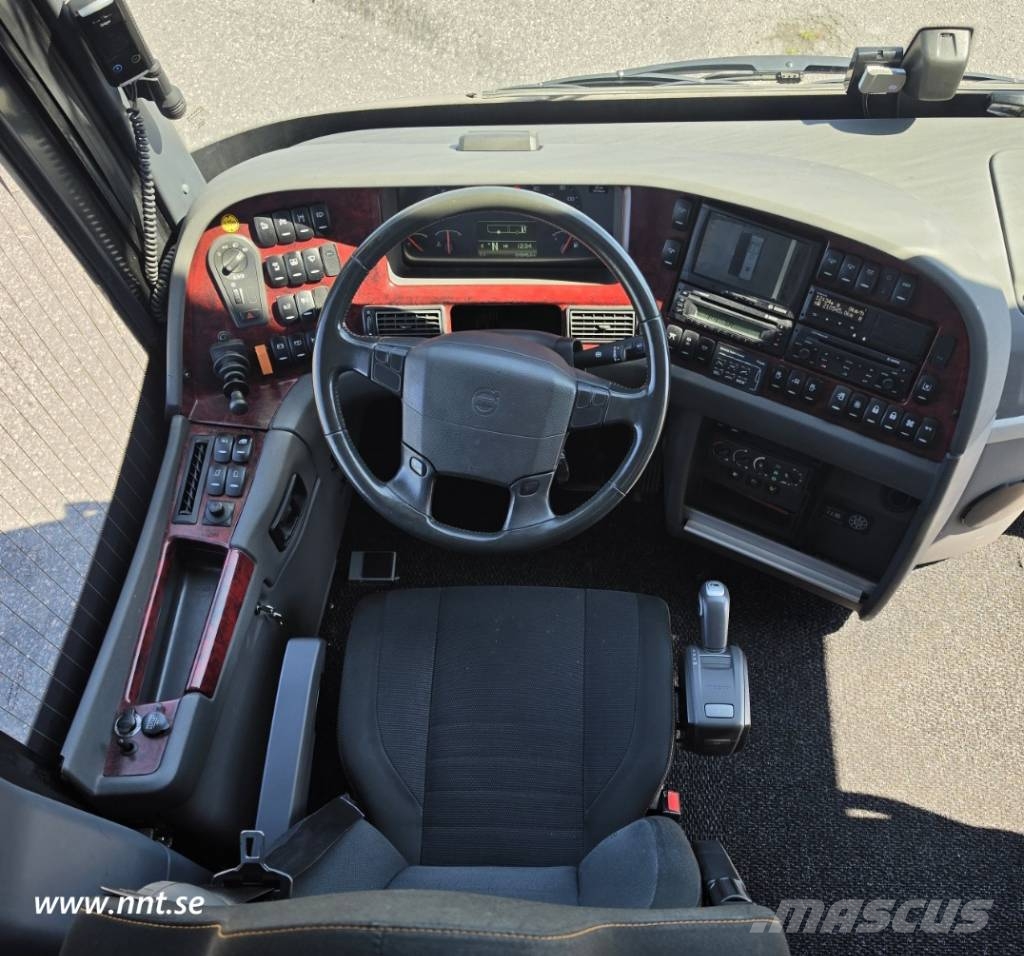 Volvo 9900 المركبة