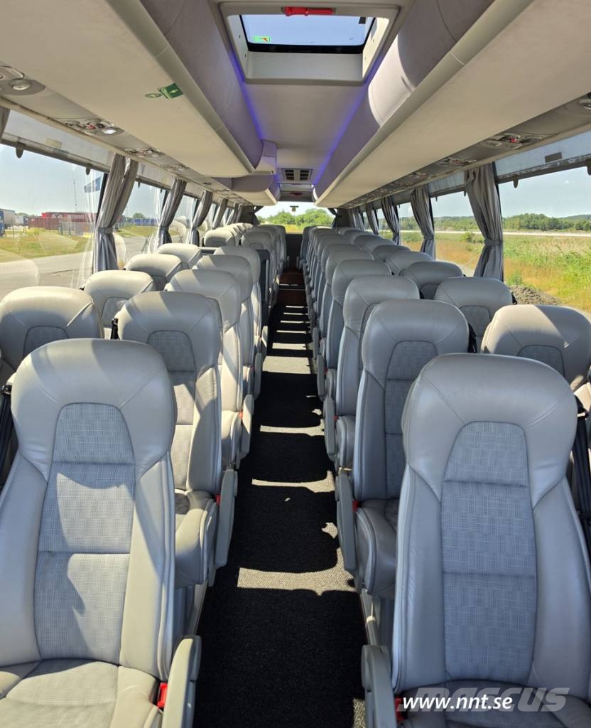Volvo 9900 المركبة