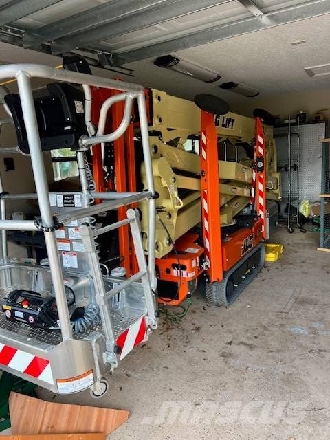 JLG 600AJ BOO 관절형 전동이동 리프트