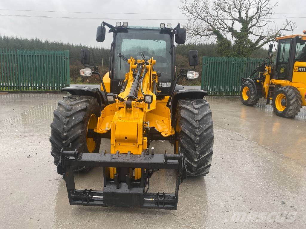 JCB TM 320 S Teleskopiniai krautuvai žemės ūkiui