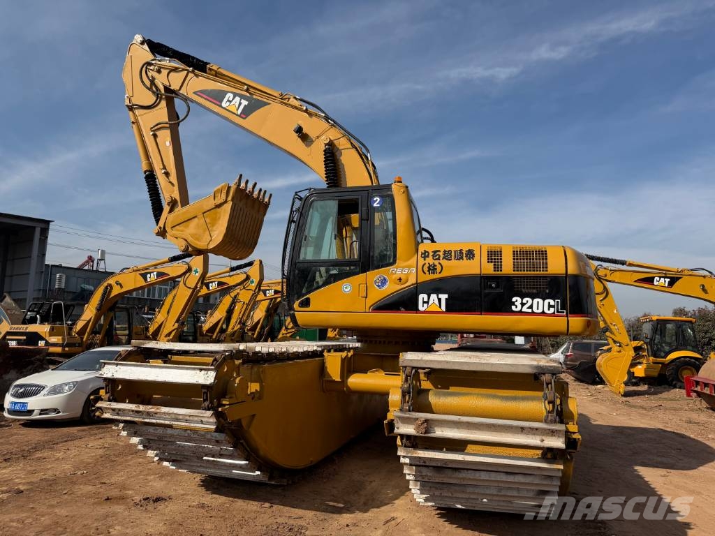 CAT 320C Amfibijski bagri