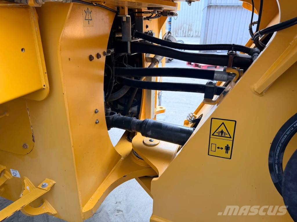 Volvo L180G Iekrāvēji uz riteņiem
