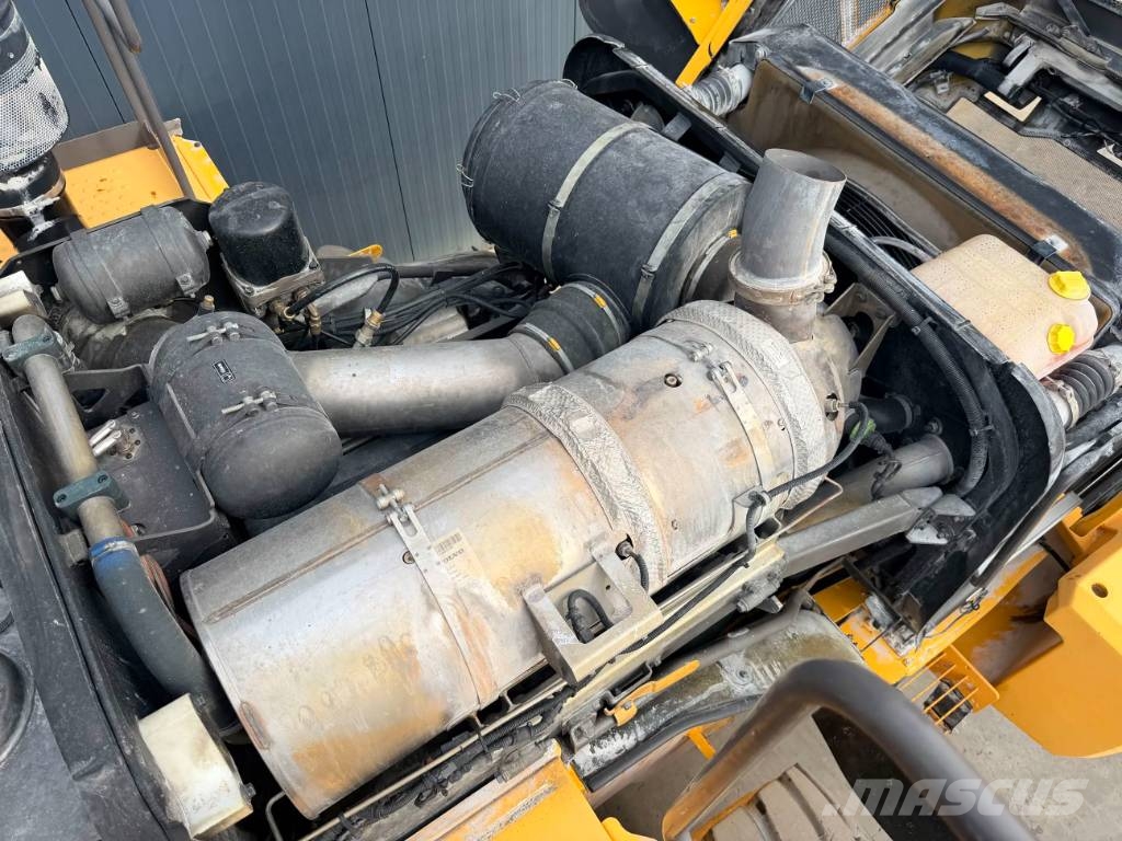 Volvo L180G Iekrāvēji uz riteņiem