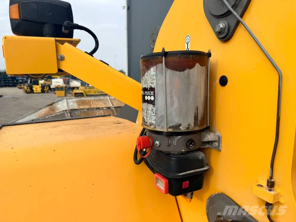 Volvo L180G Iekrāvēji uz riteņiem