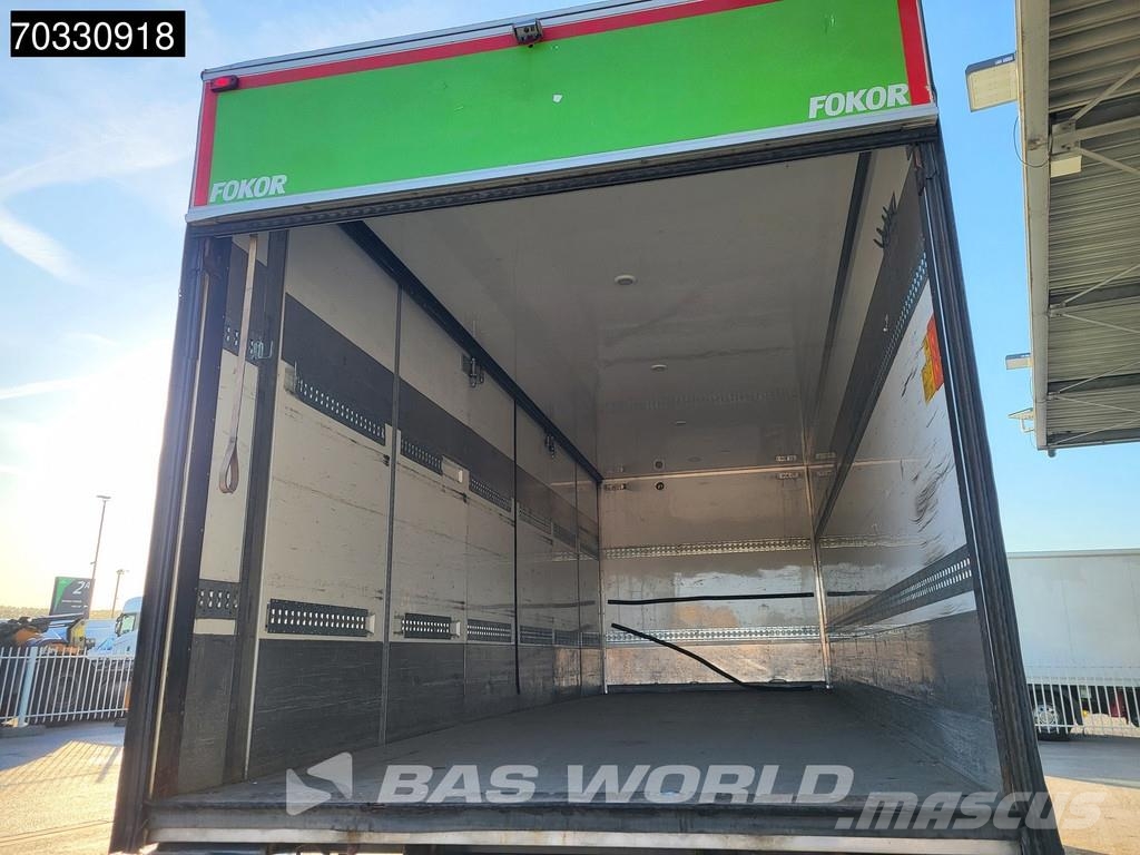 Mercedes-Benz Antos 1827 Antos 4X2 18tonner 2000kg Ladebordwand Camiones caja cerrada