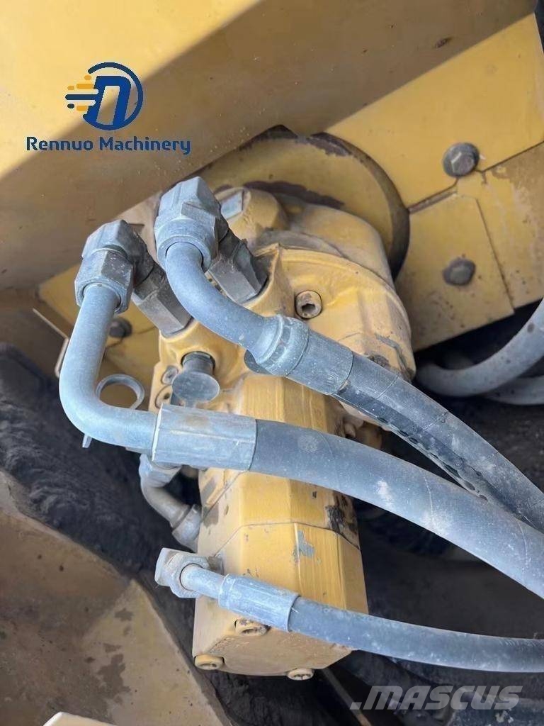 CAT 306D 小型挖掘机