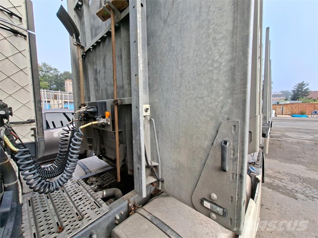 Zaslaw D-651A مقطورات أخرى