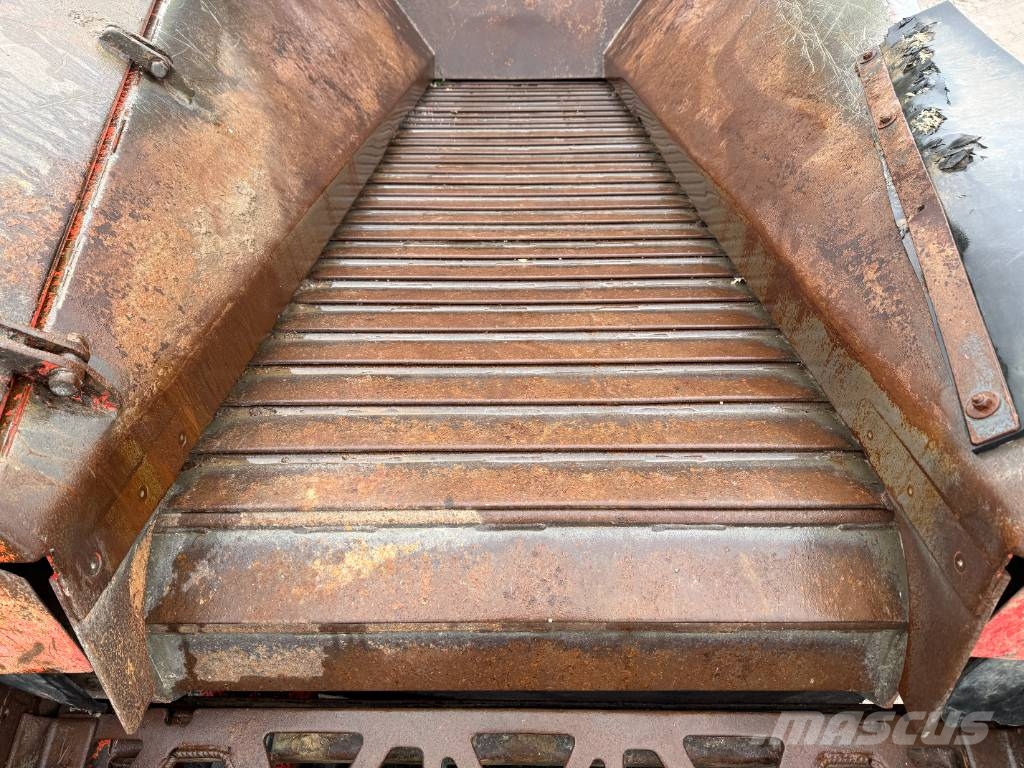 Terex Finlay 883 - Automatic Greasing / Caterpillar Engine Crible