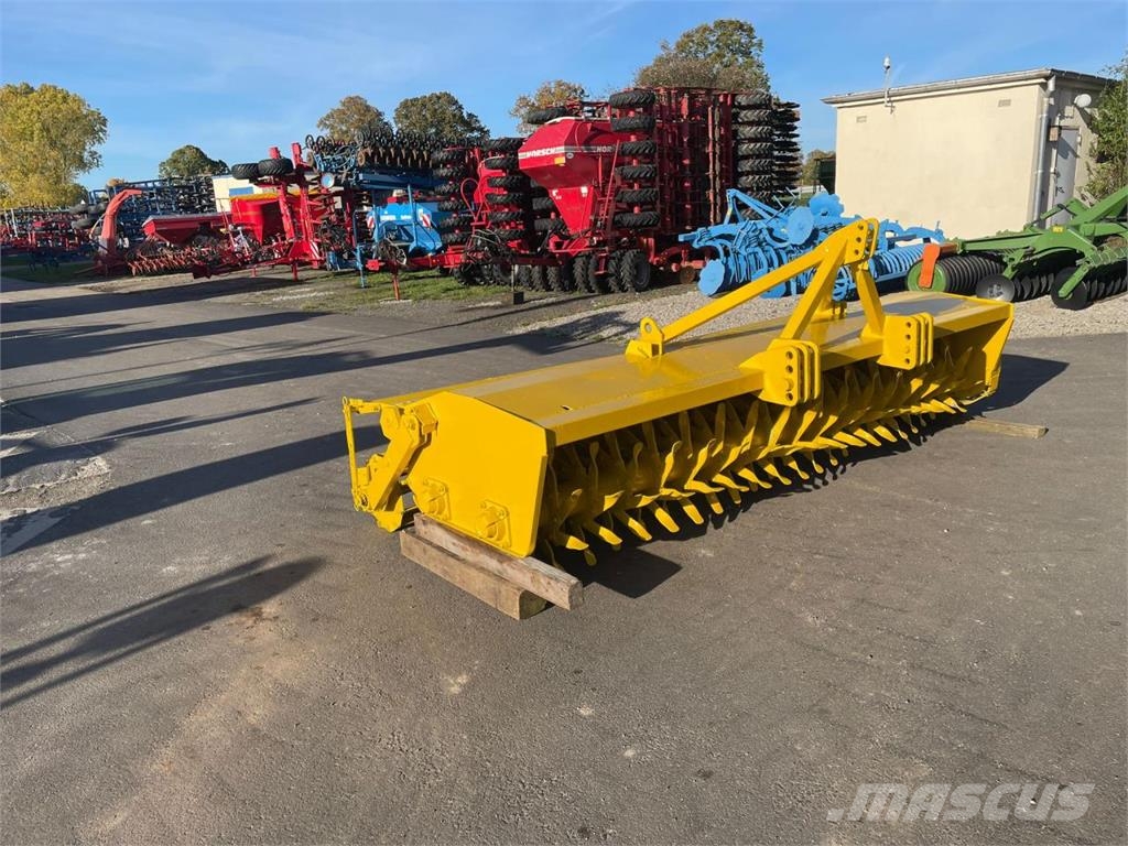 Bomford Dyna Drive 3600 Power harrows and rototillers