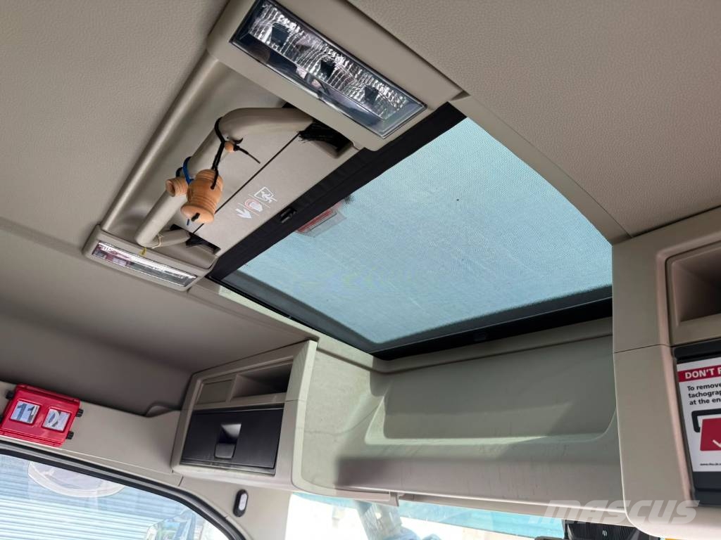Volvo FMX 420 Tipper Bañeras basculantes usadas
