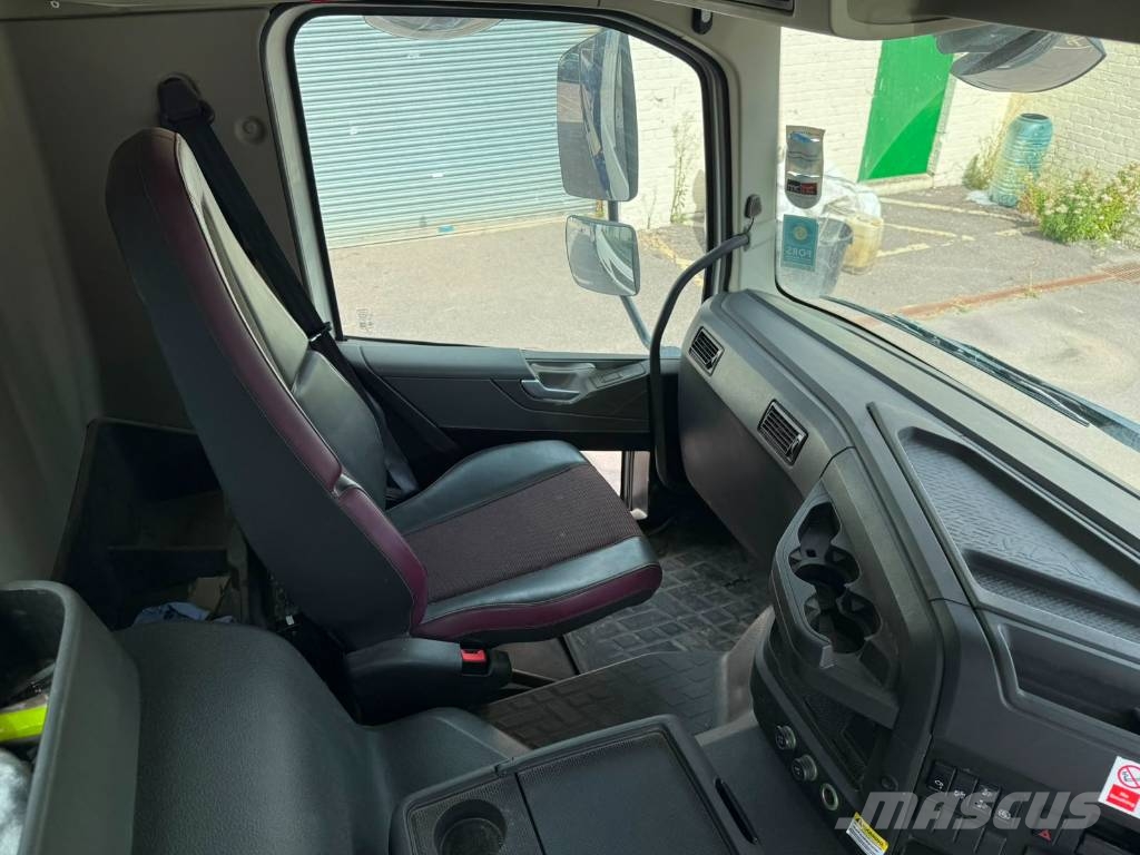 Volvo FMX 420 Tipper Bañeras basculantes usadas