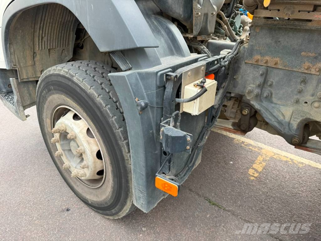 Volvo FMX 420 Tipper Bañeras basculantes usadas