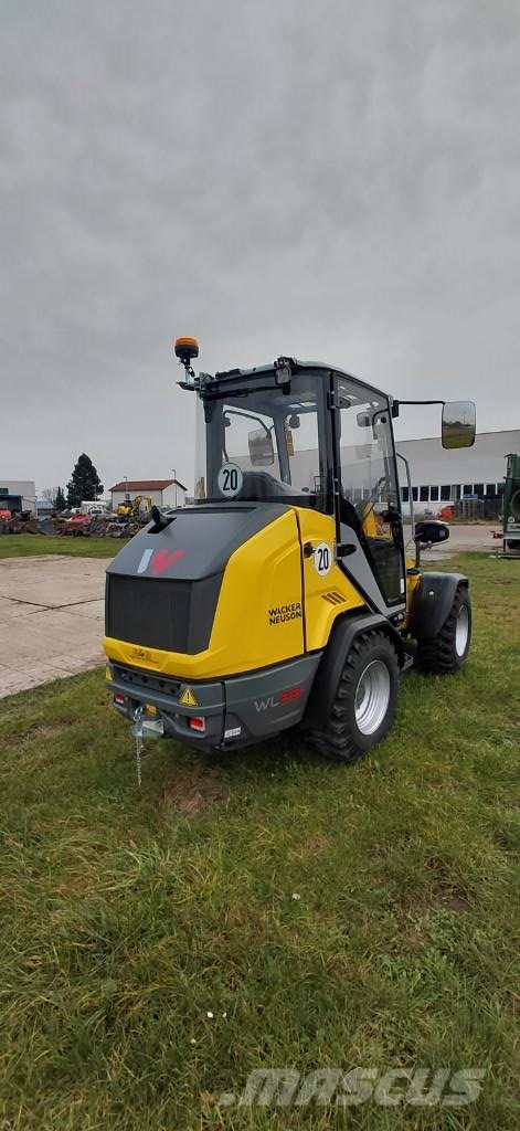 Wacker Neuson WL 28 Kolesové nakladače