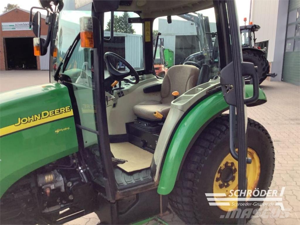 John Deere 3720 EHYDRO Tractoren