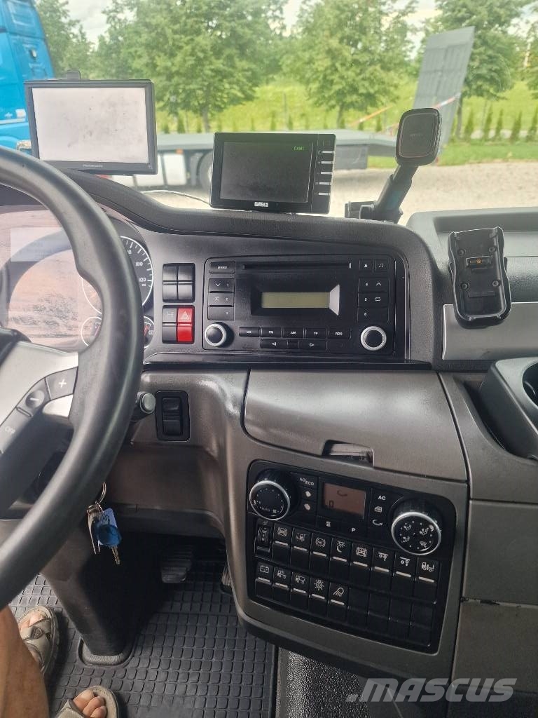 MAN TGX 26.440 Camiones plataforma