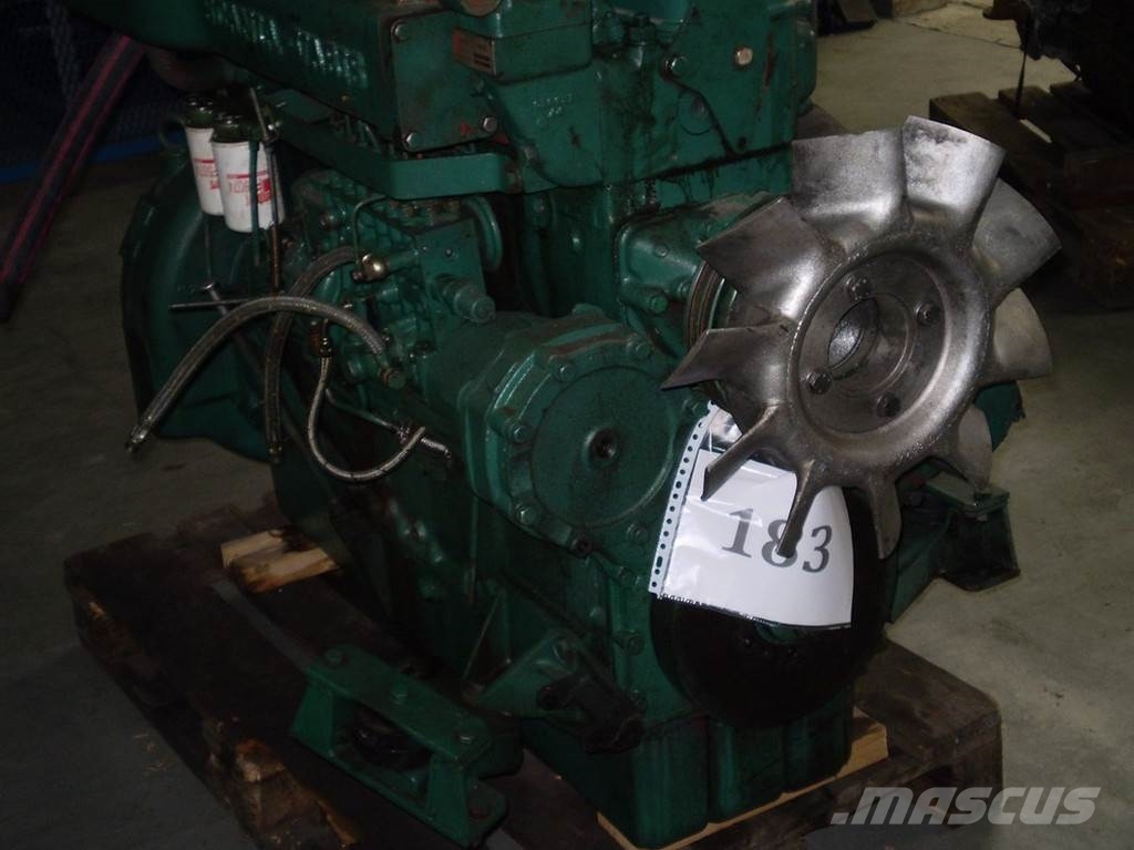 Scania D11 R80 FOR PARTS 건설 장비 - 기타