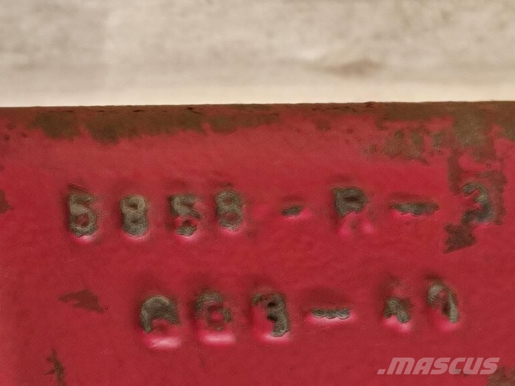  Drive axle 5859M8 0037L Schaffer 690 T 轴