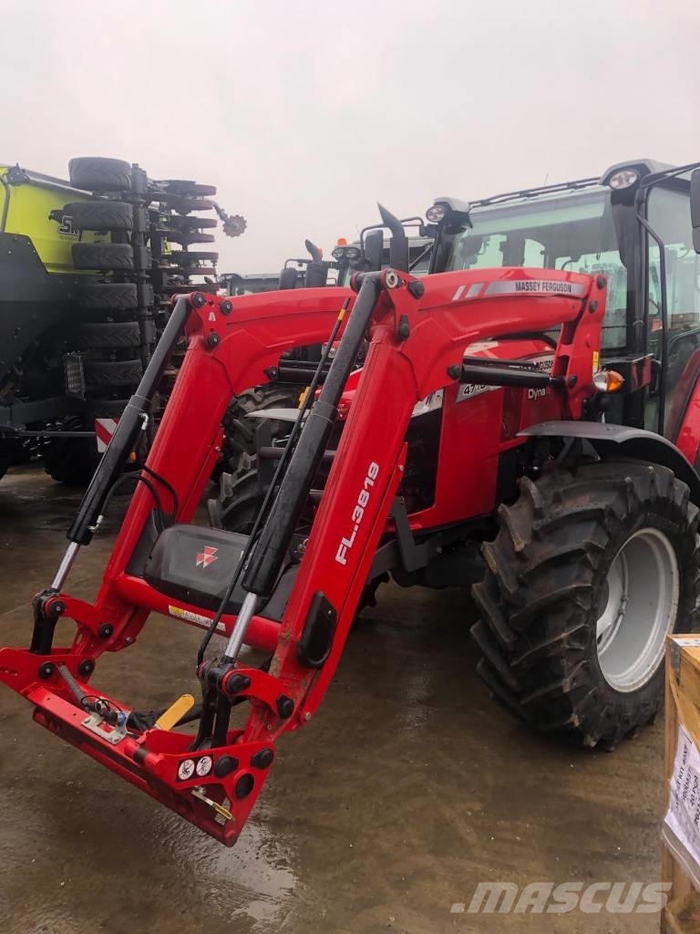 Massey Ferguson 4710M CAB الجرارات