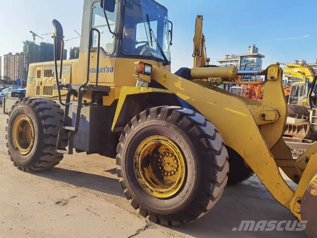 Komatsu WA 320-3 Utovarivači na kotačima