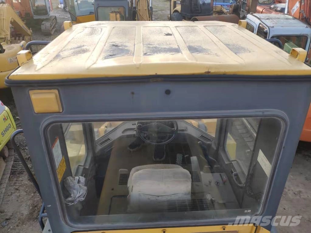 Komatsu WA 320-3 Utovarivači na kotačima