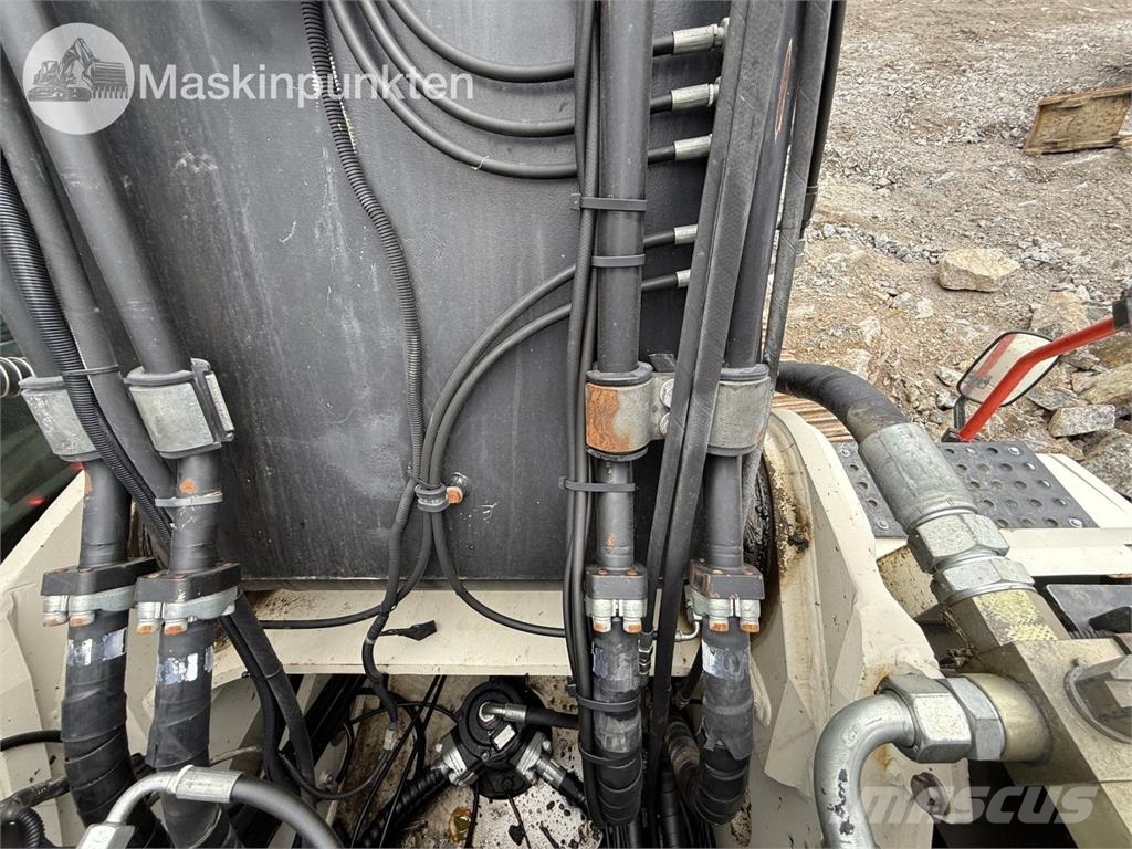 Hidromek HMK370 LC HD Roomikekskavaatorid