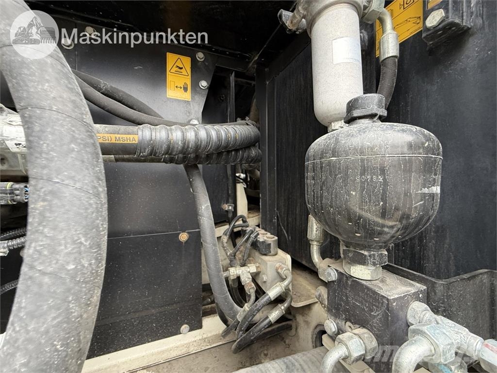 Hidromek HMK370 LC HD Roomikekskavaatorid