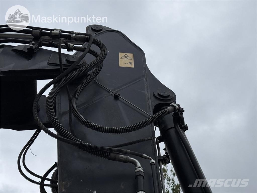 Hidromek HMK370 LC HD Roomikekskavaatorid