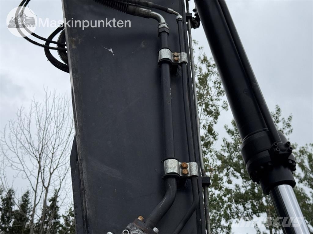 Hidromek HMK370 LC HD Roomikekskavaatorid