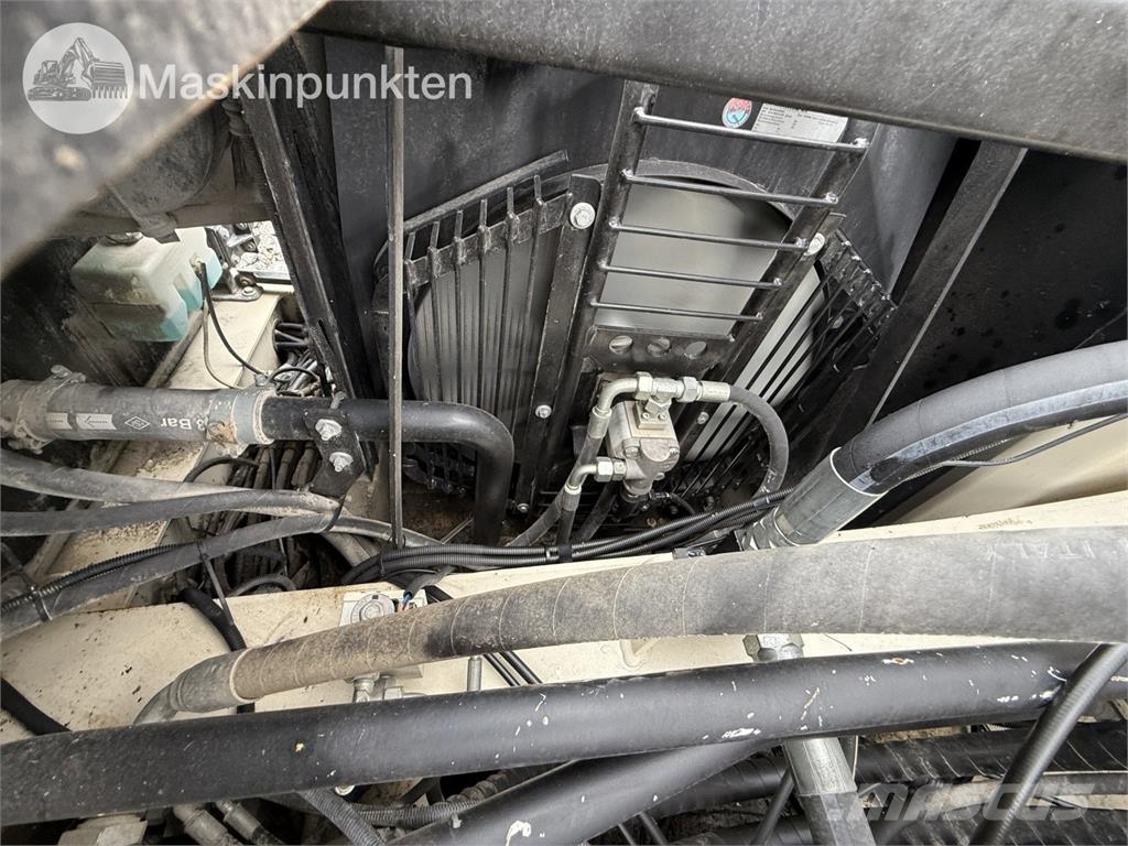 Hidromek HMK370 LC HD Roomikekskavaatorid