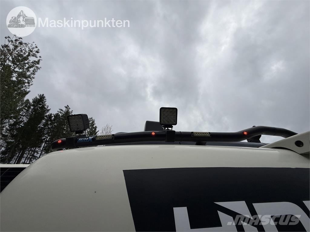 Hidromek HMK370 LC HD Roomikekskavaatorid