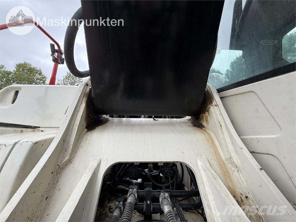 Hidromek HMK370 LC HD Roomikekskavaatorid