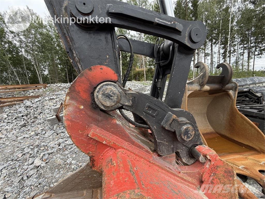 Hidromek HMK370 LC HD Roomikekskavaatorid