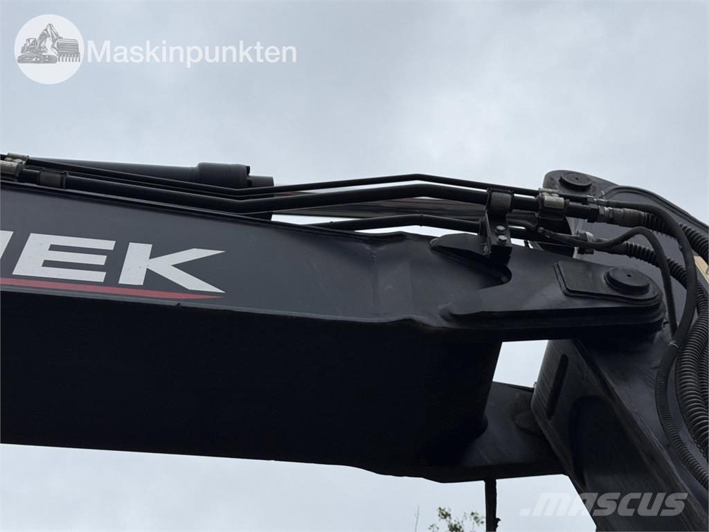 Hidromek HMK370 LC HD Roomikekskavaatorid