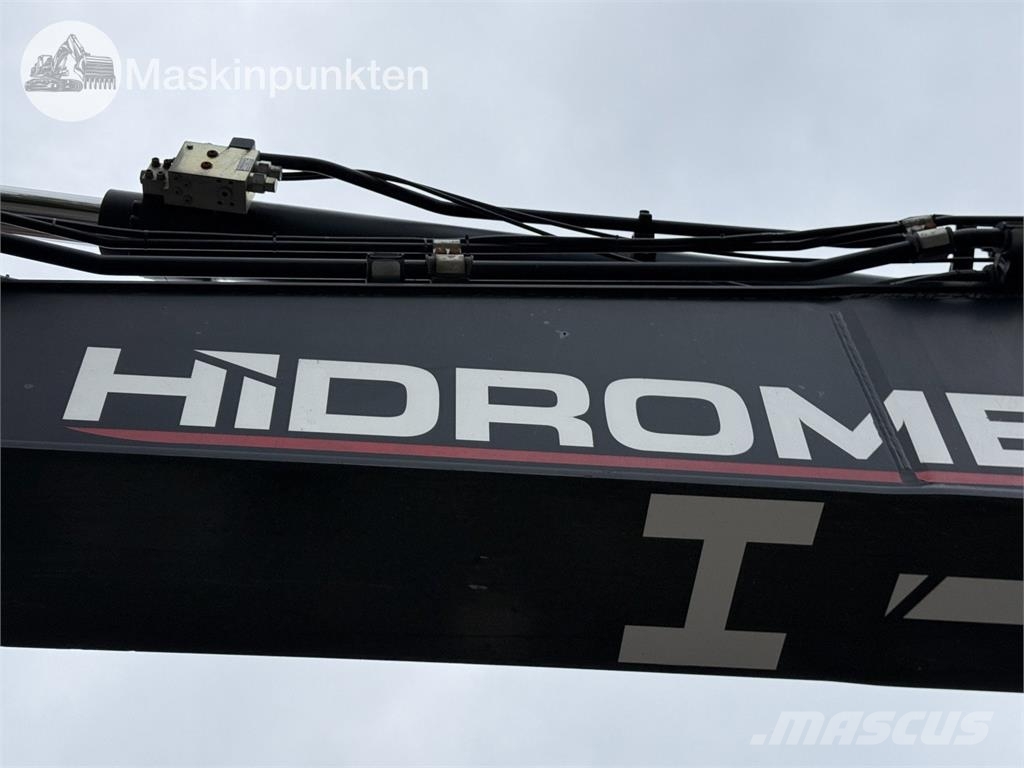 Hidromek HMK370 LC HD Roomikekskavaatorid