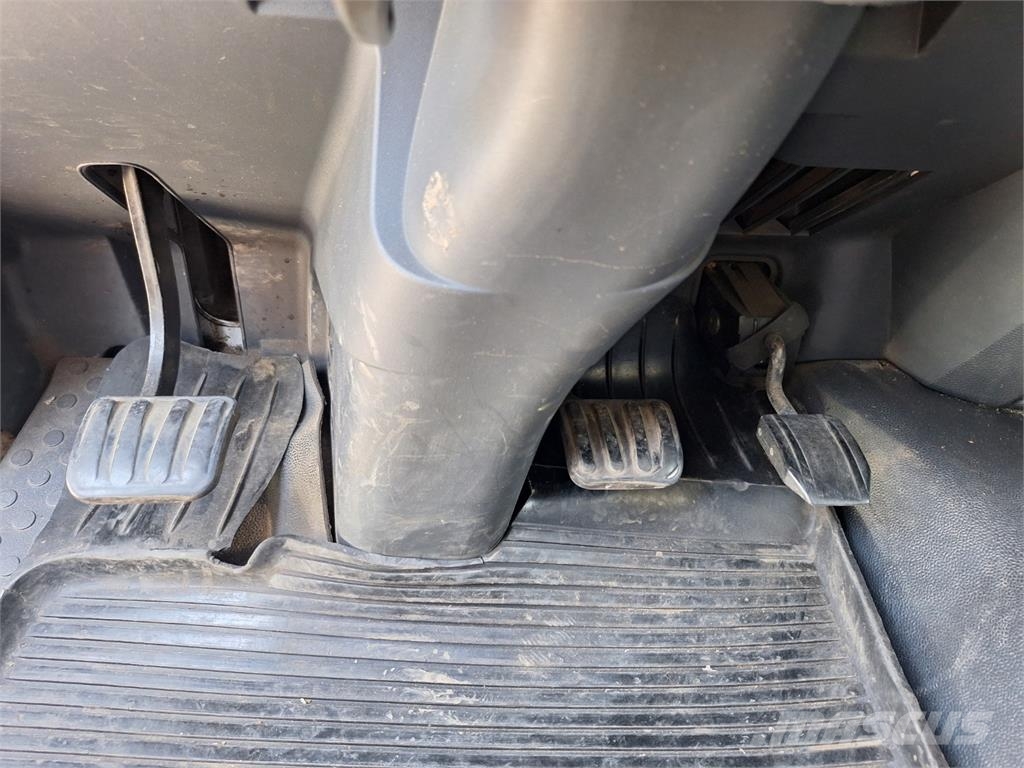 Iveco EUROCARGO ML 75E18 THERMO شاحنات ذات هيكل صندوقي