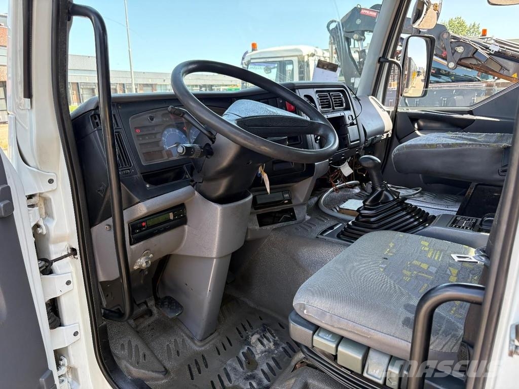 Renault Premium + PALFINGER PK 10000. 2 X EXT. + REMOTE + Bañeras basculantes usadas