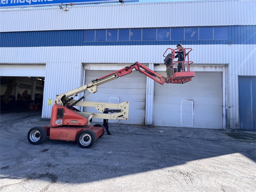 JLG E450 AJ Knikarmhoogwerkers