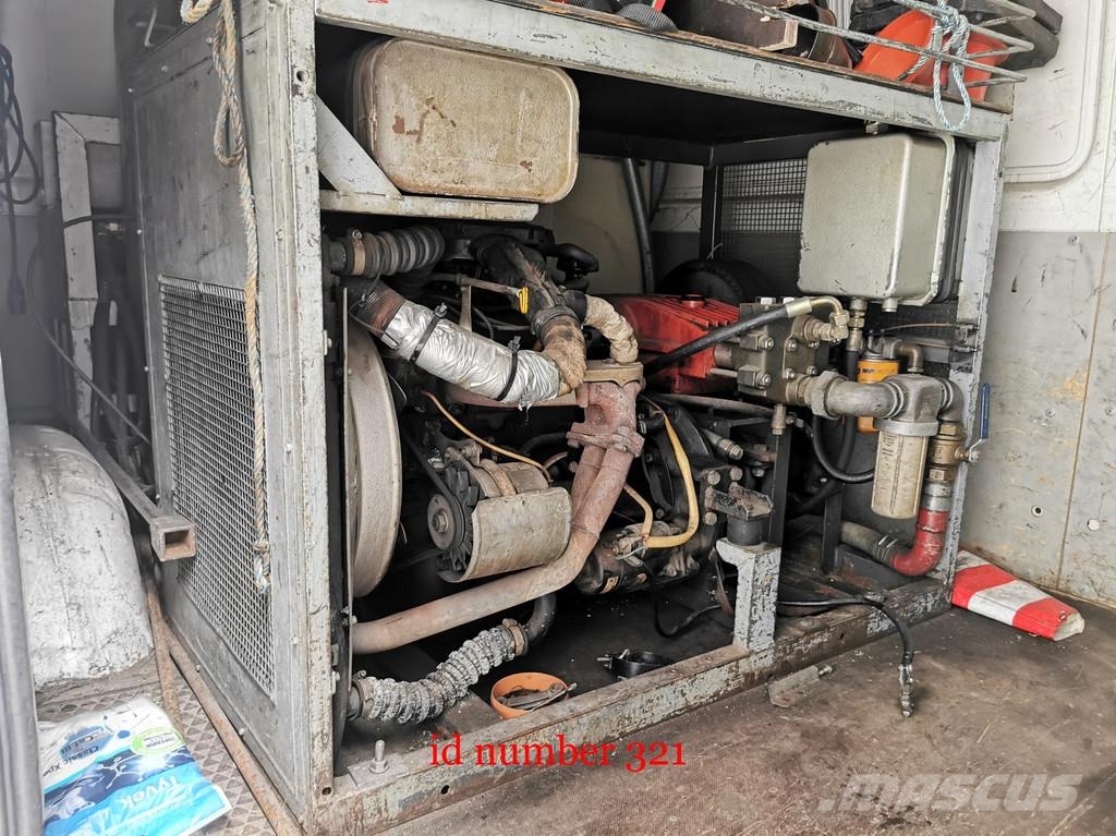 Volkswagen Lt 35 TDI Rohrleitungsreinigungswagen! Vehículos de caha cerrada