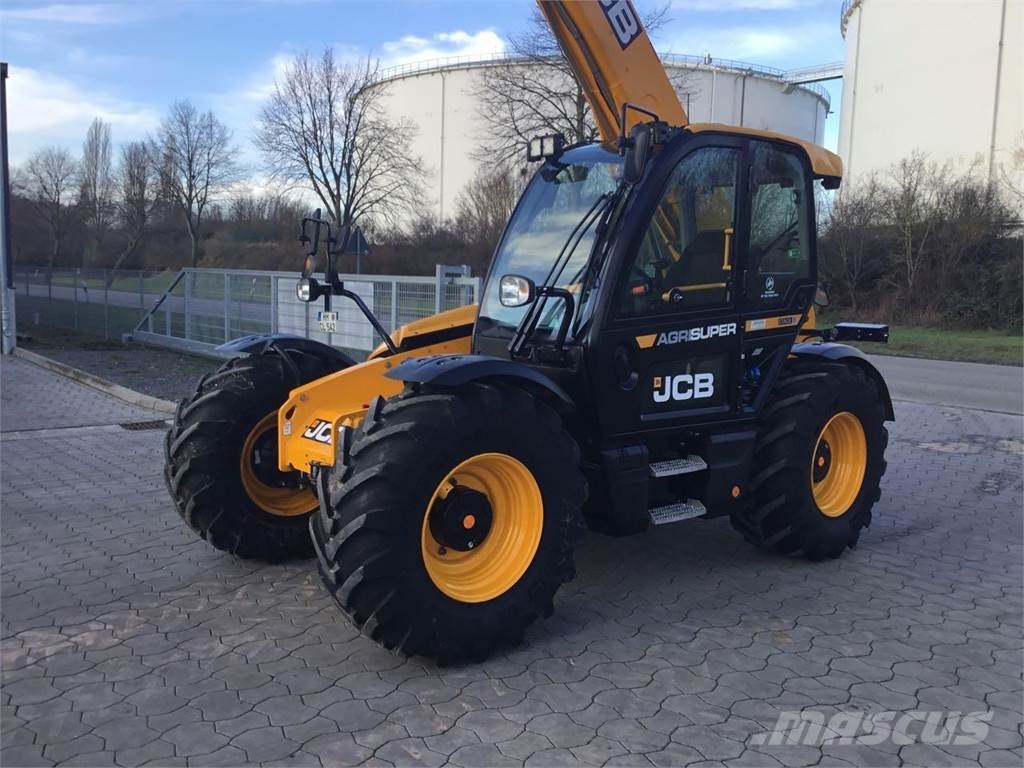 JCB 542-70 Agri Super Dual Tec VT Teleskop bomlifter