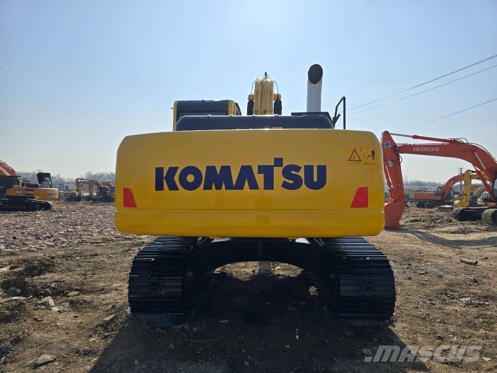 Komatsu PC220-8 Εκσκαφείς με ερπύστριες