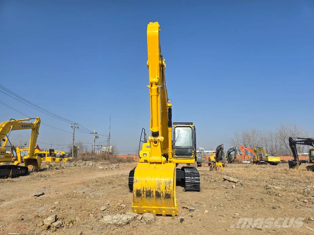 Komatsu PC220-8 Εκσκαφείς με ερπύστριες