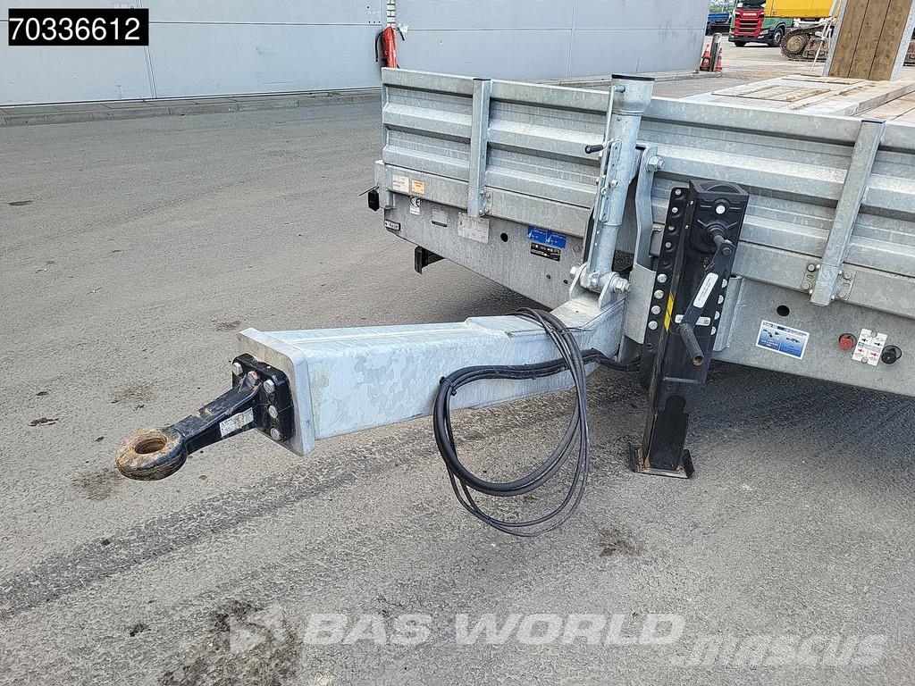 Humbaur HBTZ 217224 BS SCHRAEG 2 axles APK 01/27 Ramps Lif Tieflader