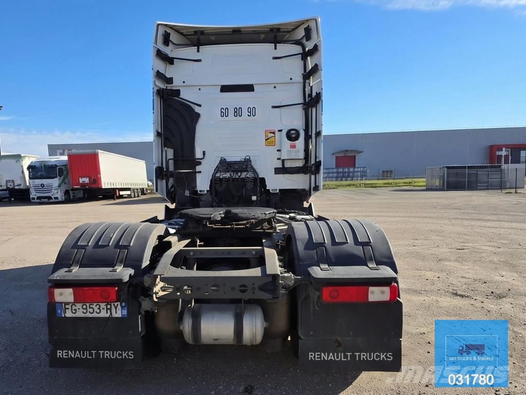 Renault T460 4X2 | Retarder | PTO/Hydraulics | 551.000 Km Tractor Units