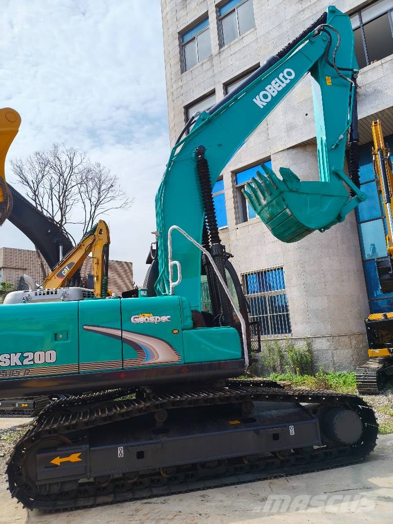 Kobelco SK 200 Crawler excavators