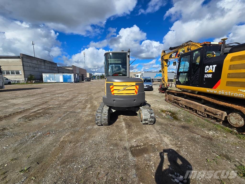Volvo ECR 48 C Mini excavadoras < 7t