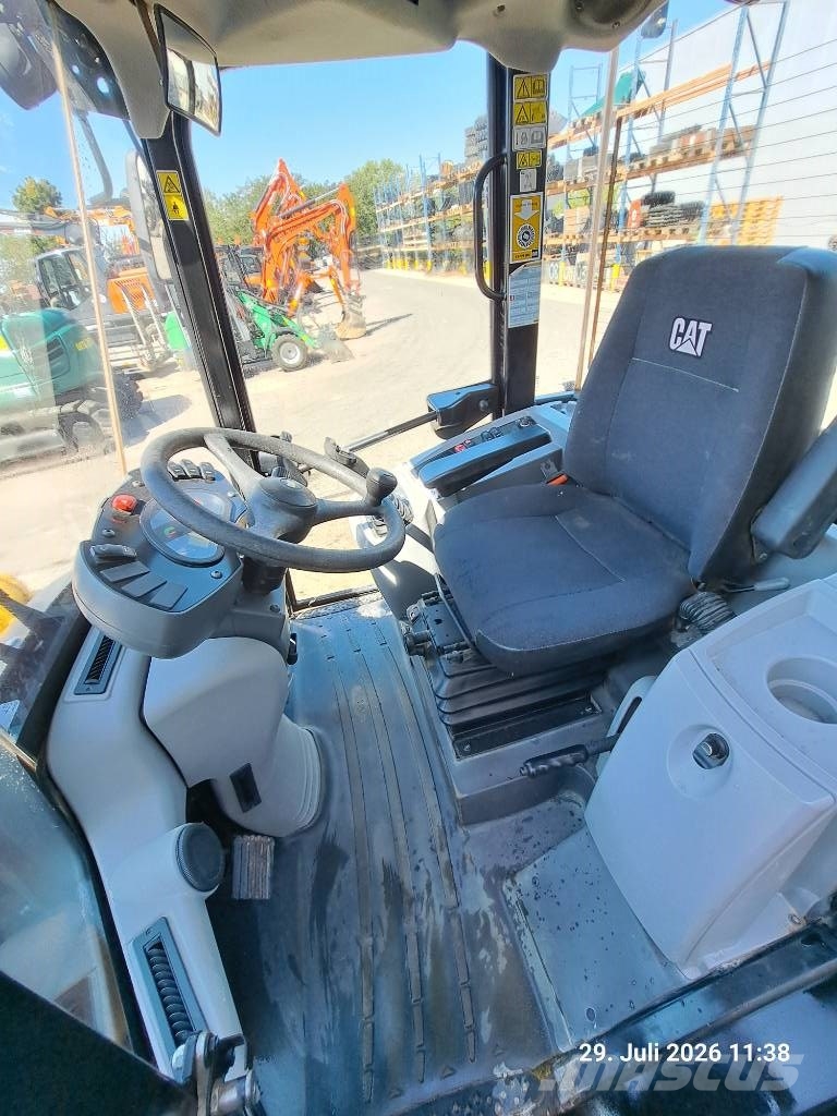 CAT 907 M | PG + LS Pyöräkuormaajat