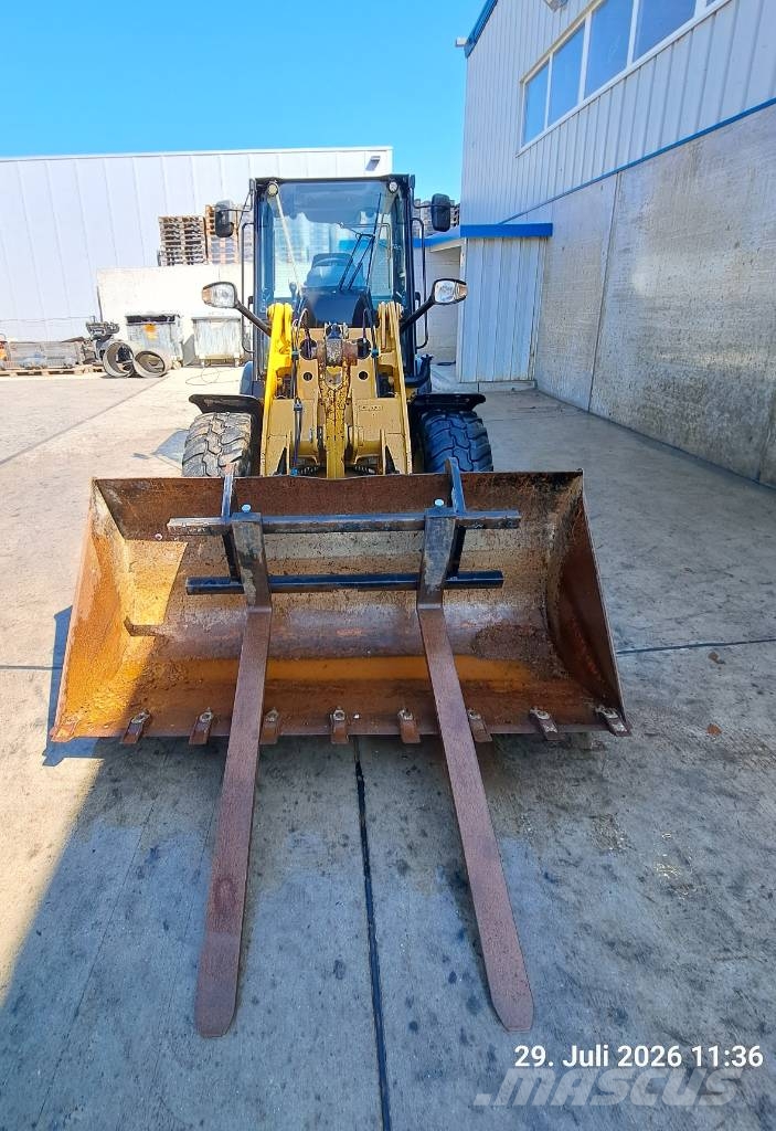 CAT 907 M | PG + LS Pyöräkuormaajat