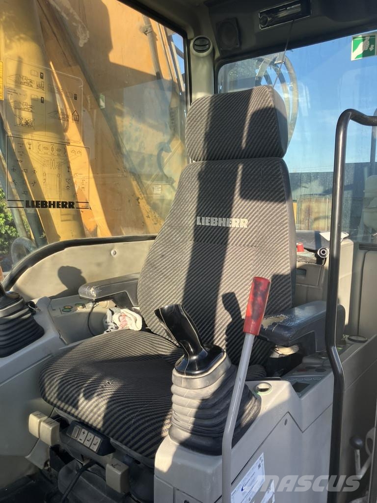 Liebherr R 944 C Abbruch Litronic Crawler excavators